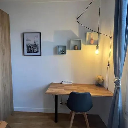 Apartment Metro 14 Et Le Metro 7 A 7 Minutes A Pied Emplacement Strategique Parking Gratuit *